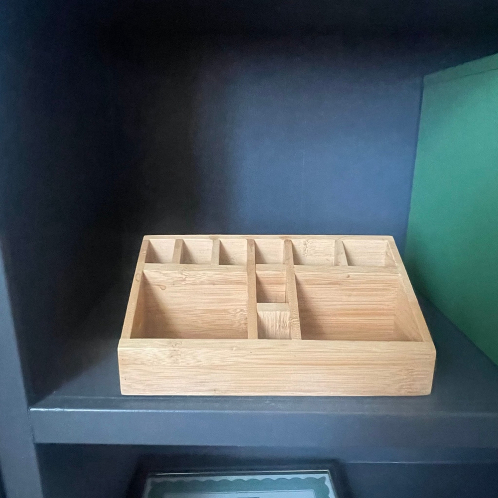 Small wooden office pencil holder